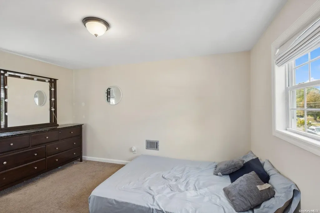 48 Ash Street Central Islip NY 11722