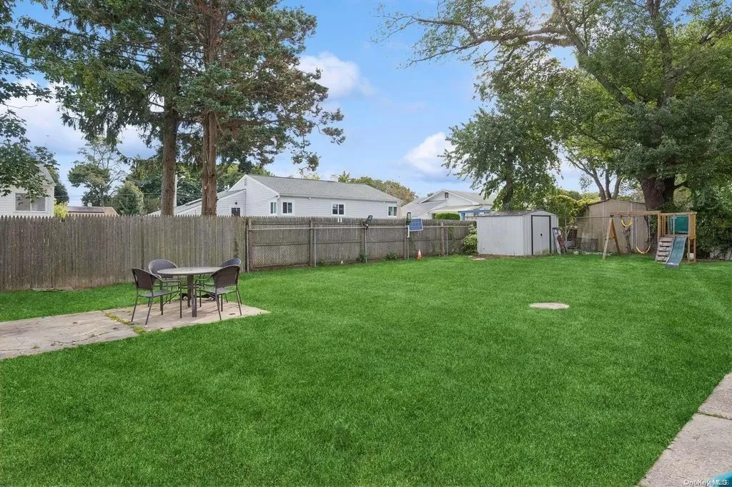 48 Ash Street Central Islip NY 11722
