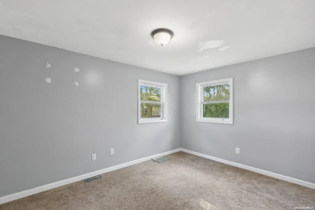 48 Ash Street Central Islip NY 11722