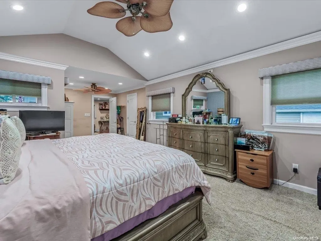 536 Lucille Avenue Elmont NY 11003