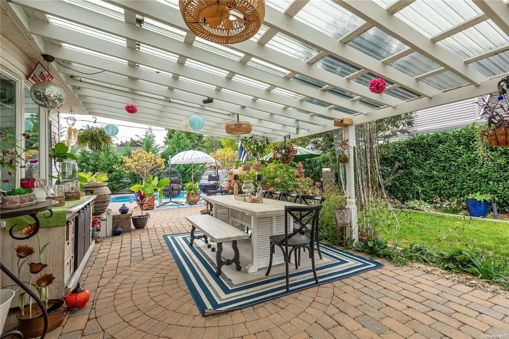 103 Arden Boulevard West Hempstead NY 11552