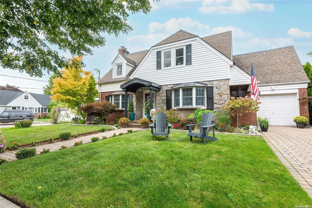 103 Arden Boulevard West Hempstead NY 11552