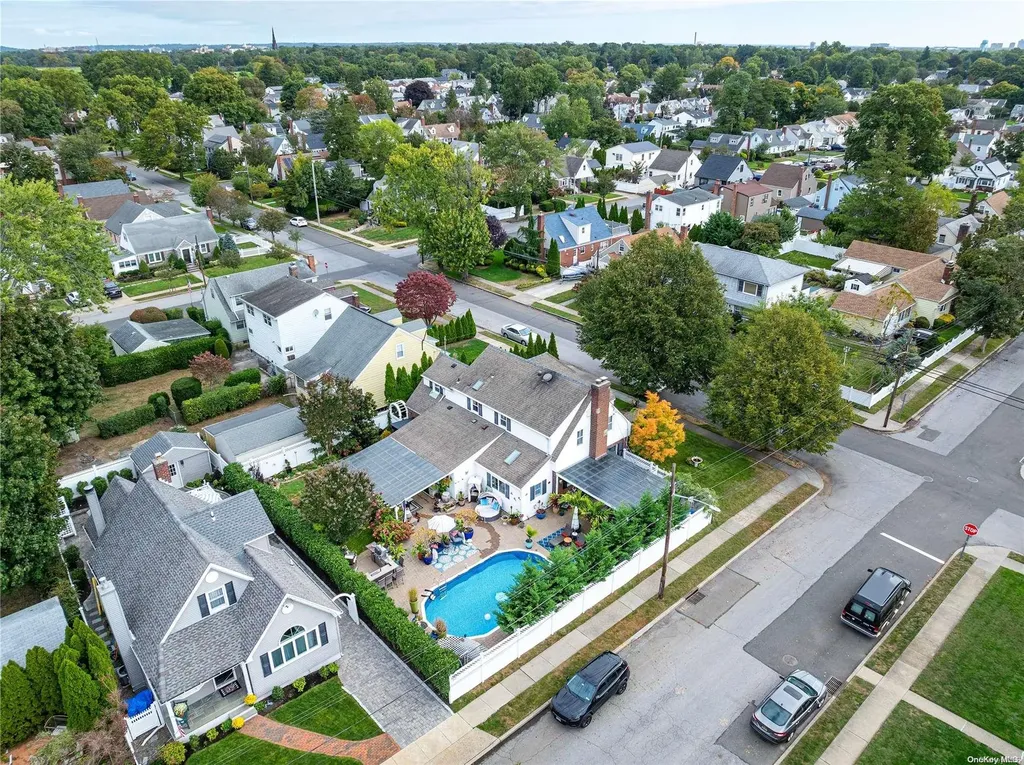 103 Arden Boulevard West Hempstead NY 11552