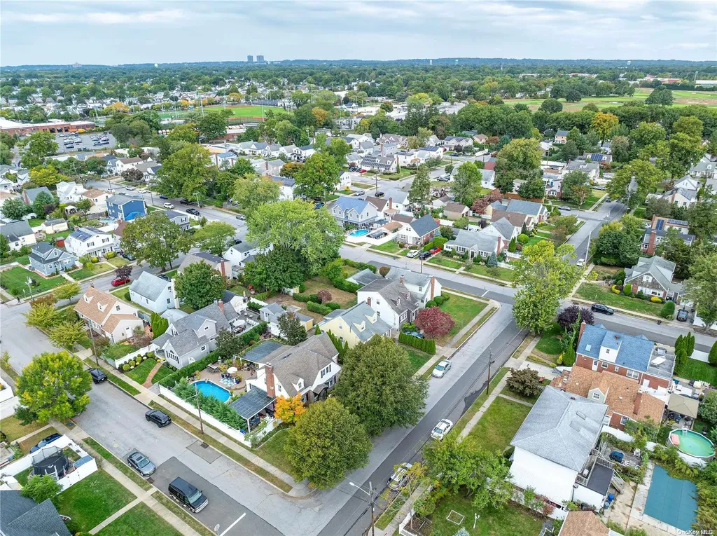 103 Arden Boulevard West Hempstead NY 11552