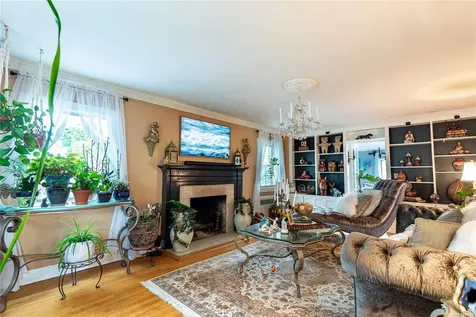 103 Arden Boulevard West Hempstead NY 11552