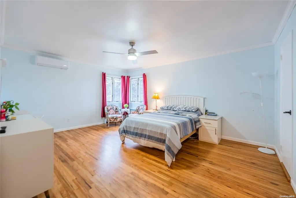64 Melanie Lane Syosset NY 11791