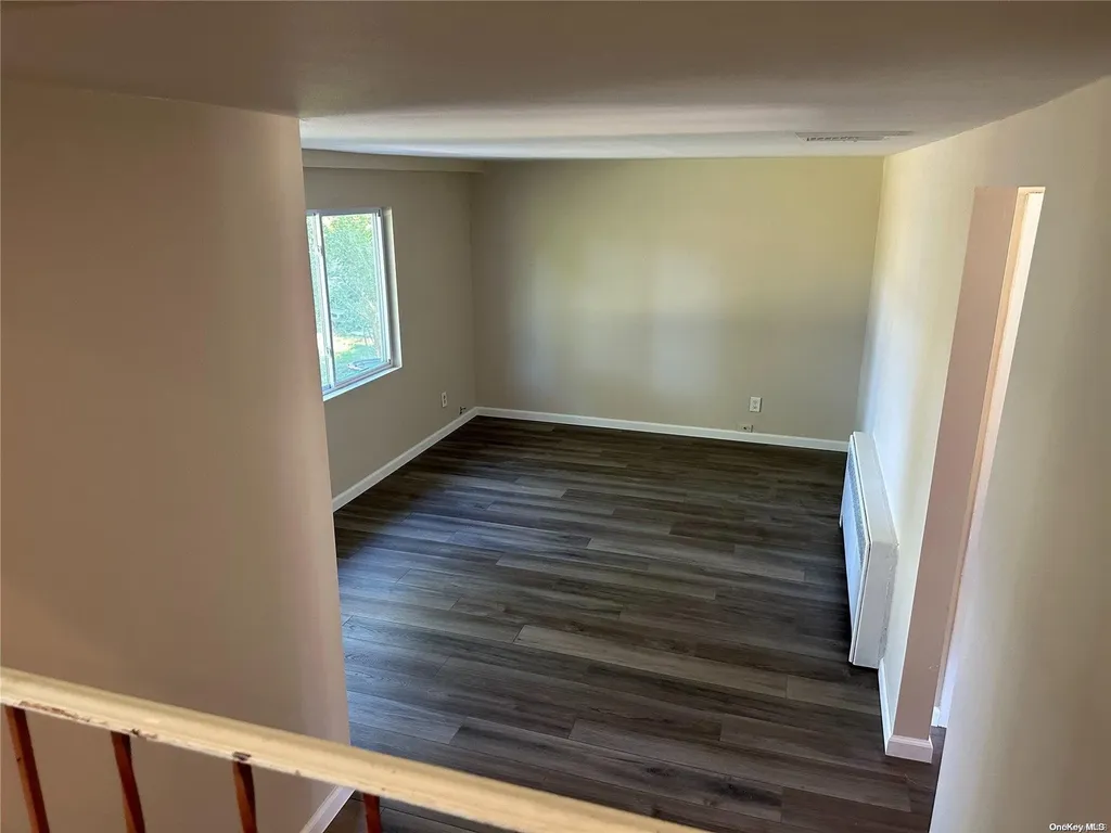 111 Argyle Drive East Islip NY 11730