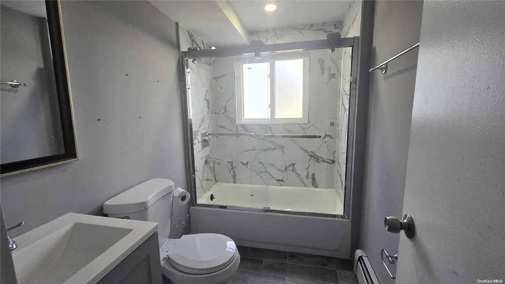 679 Commander Avenue West Babylon NY 11704