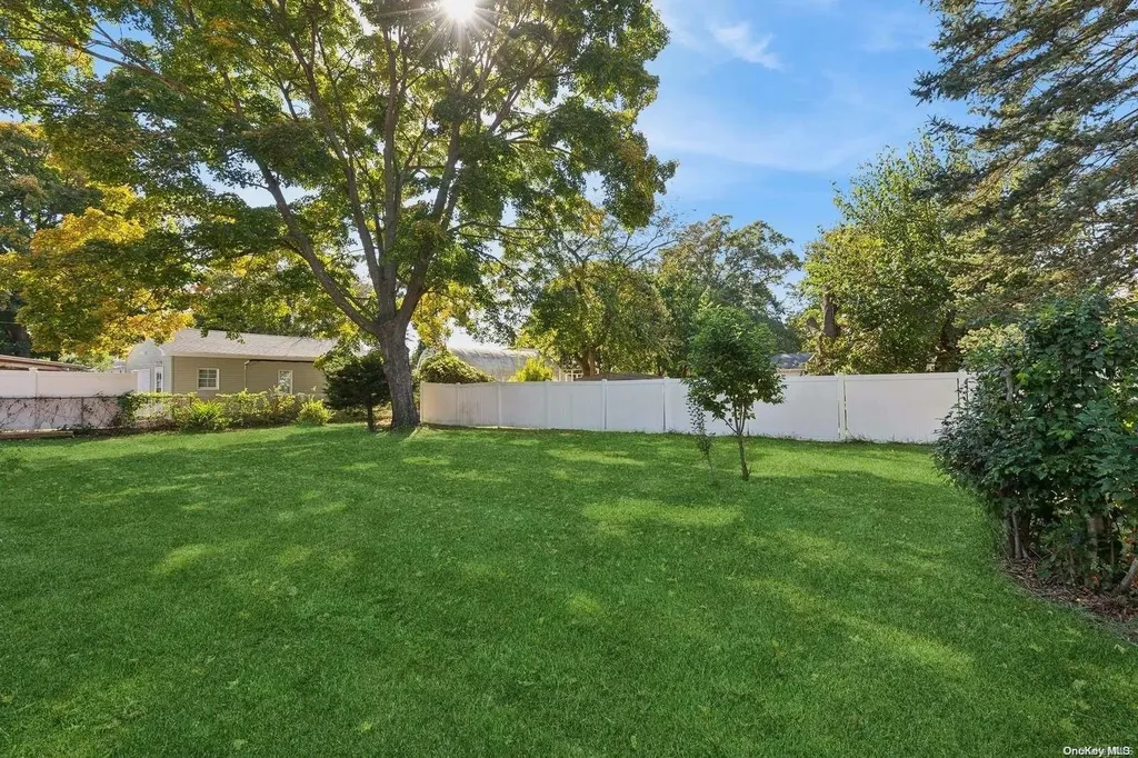 26 North Evergreen Drive Selden NY 11784