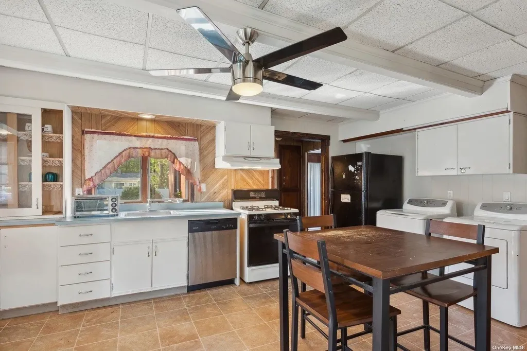 26 North Evergreen Drive Selden NY 11784