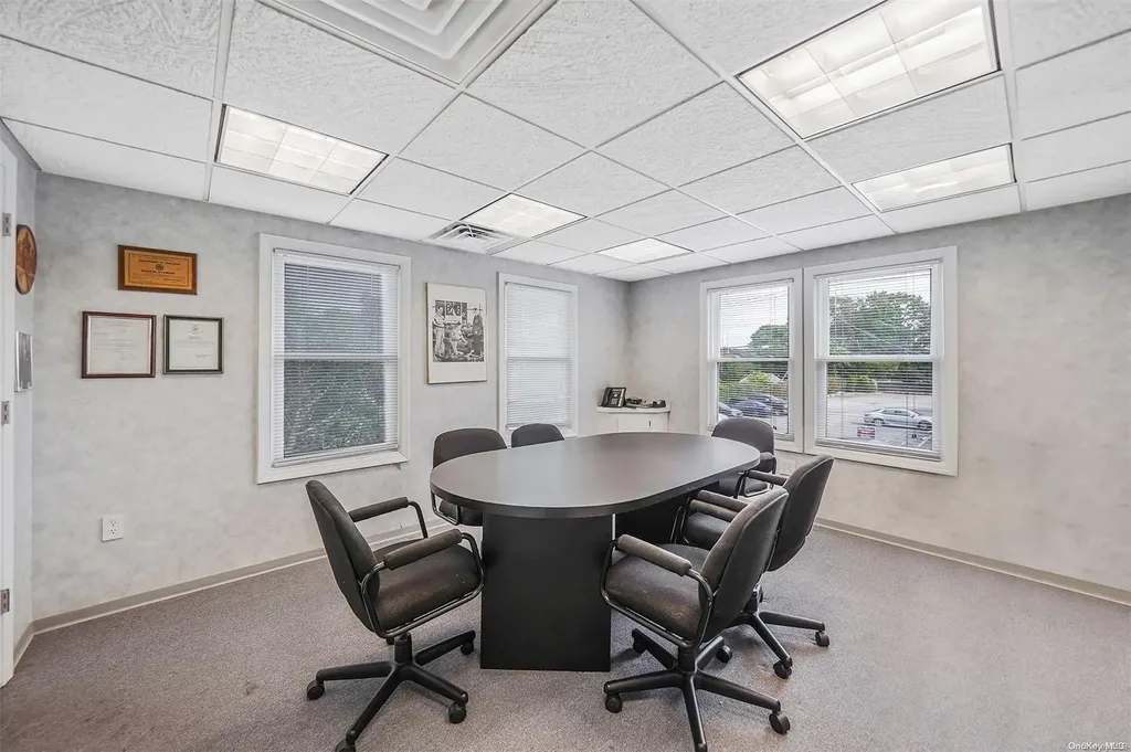 2182 Jackson Avenue Seaford NY 11783