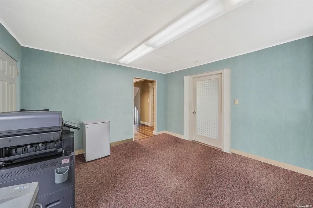 2182 Jackson Avenue Seaford NY 11783
