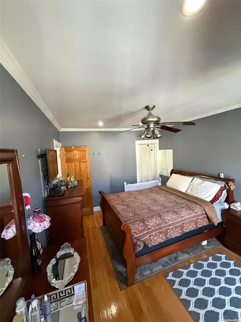 458 Crescent Street Brooklyn NY 11208