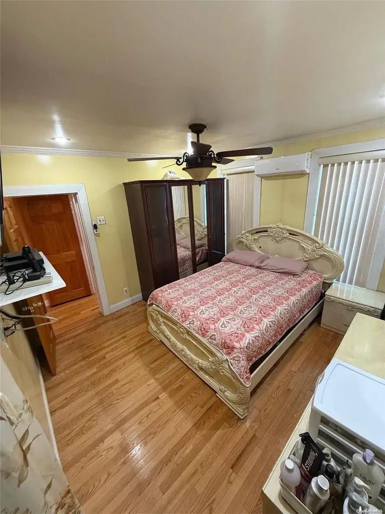 458 Crescent Street Brooklyn NY 11208