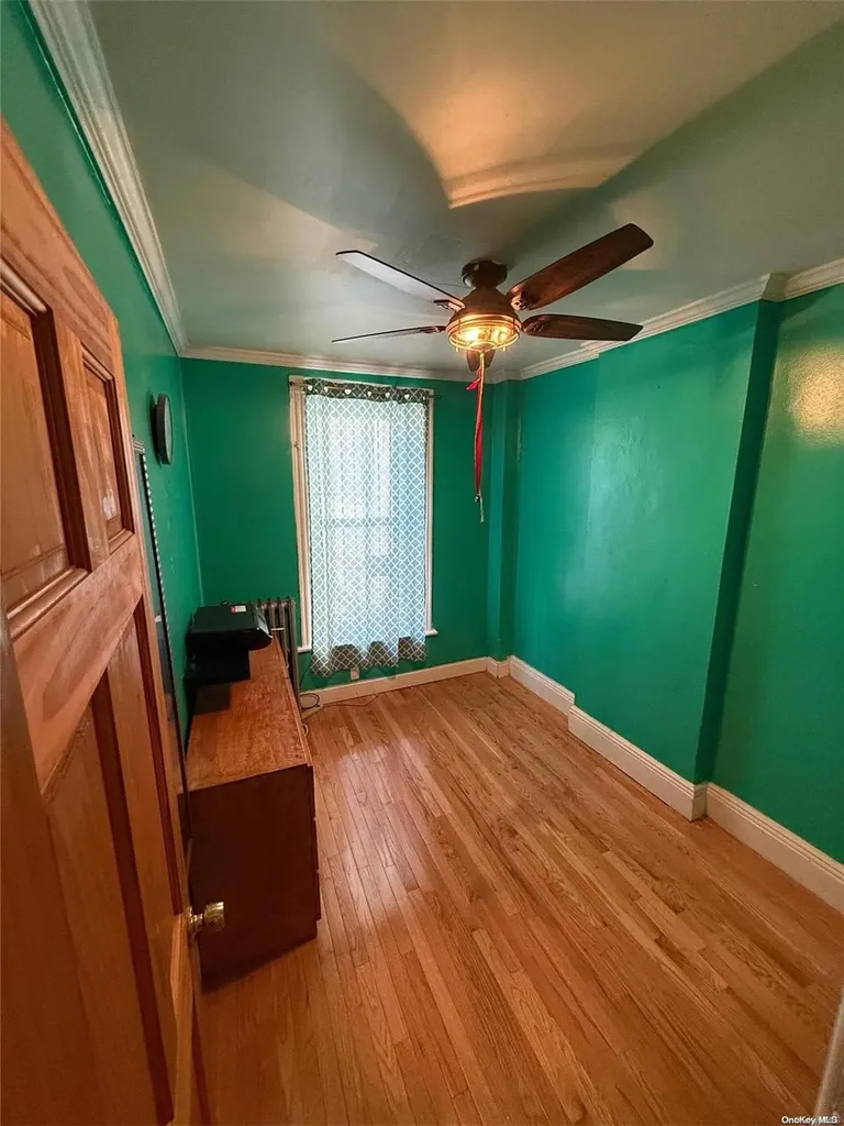 458 Crescent Street Brooklyn NY 11208