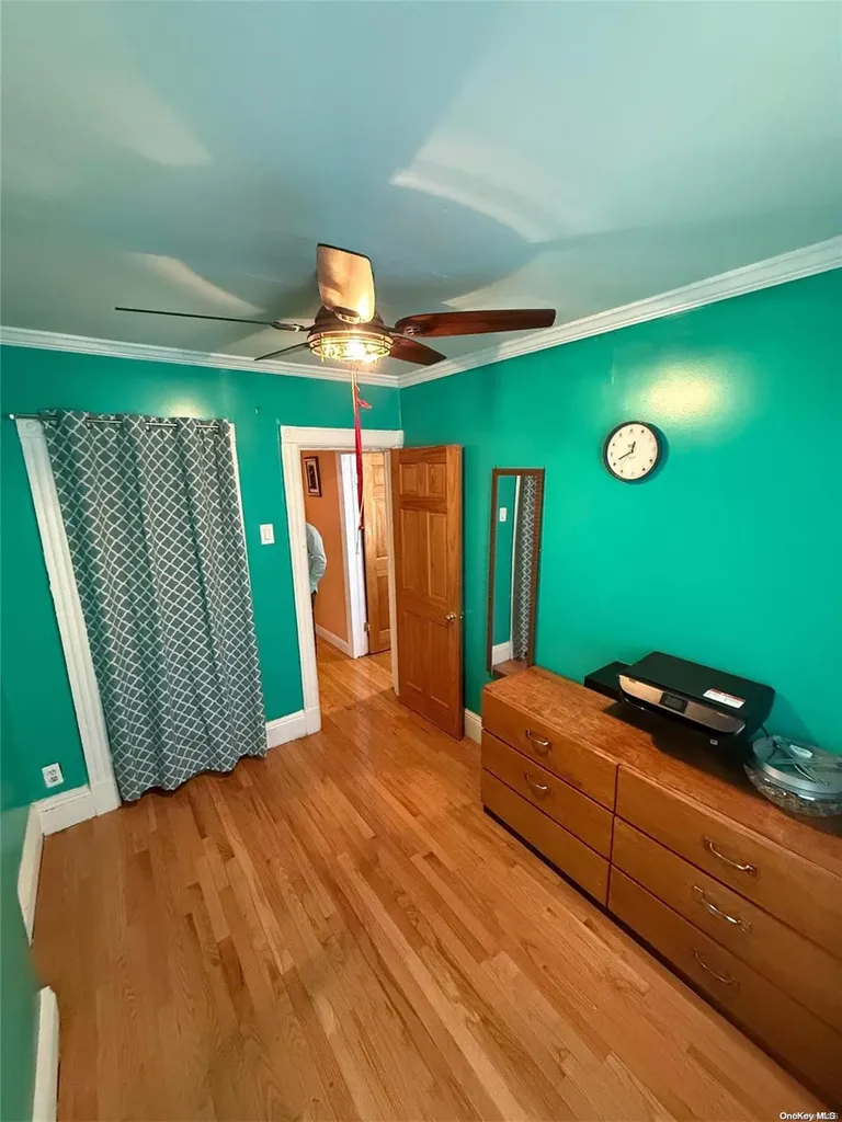 458 Crescent Street Brooklyn NY 11208