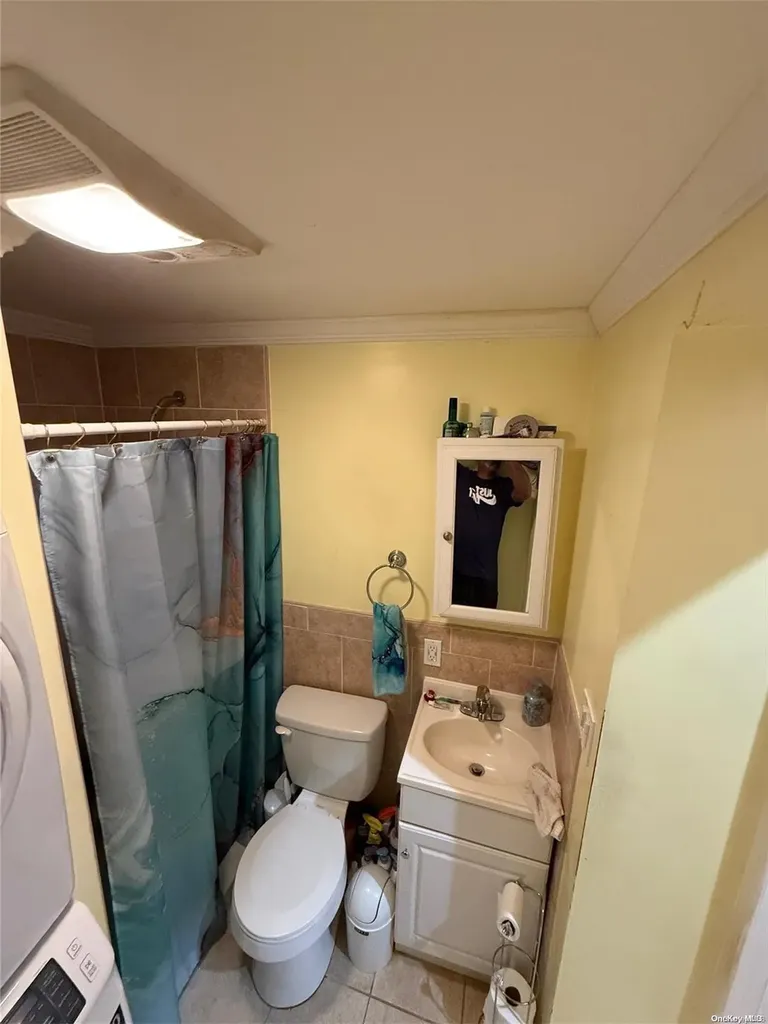 458 Crescent Street Brooklyn NY 11208