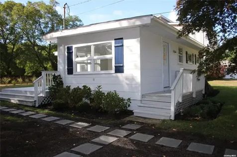 225 Wood Lane Greenport NY 11944