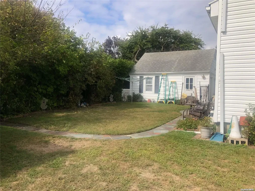 2854 Beverly Road Oceanside NY 11572