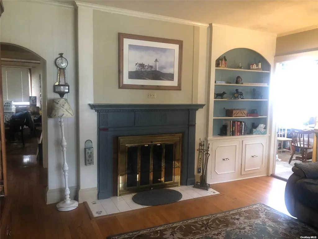 2854 Beverly Road Oceanside NY 11572