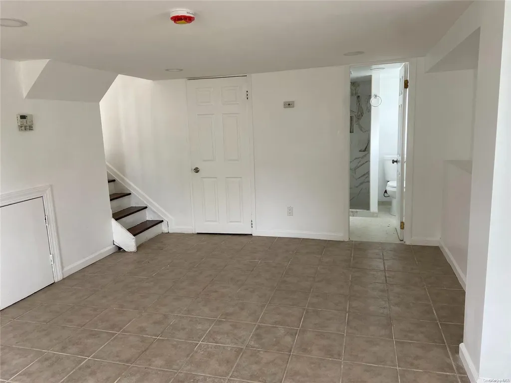 1438 Lincoln Boulevard Bay Shore NY 11706