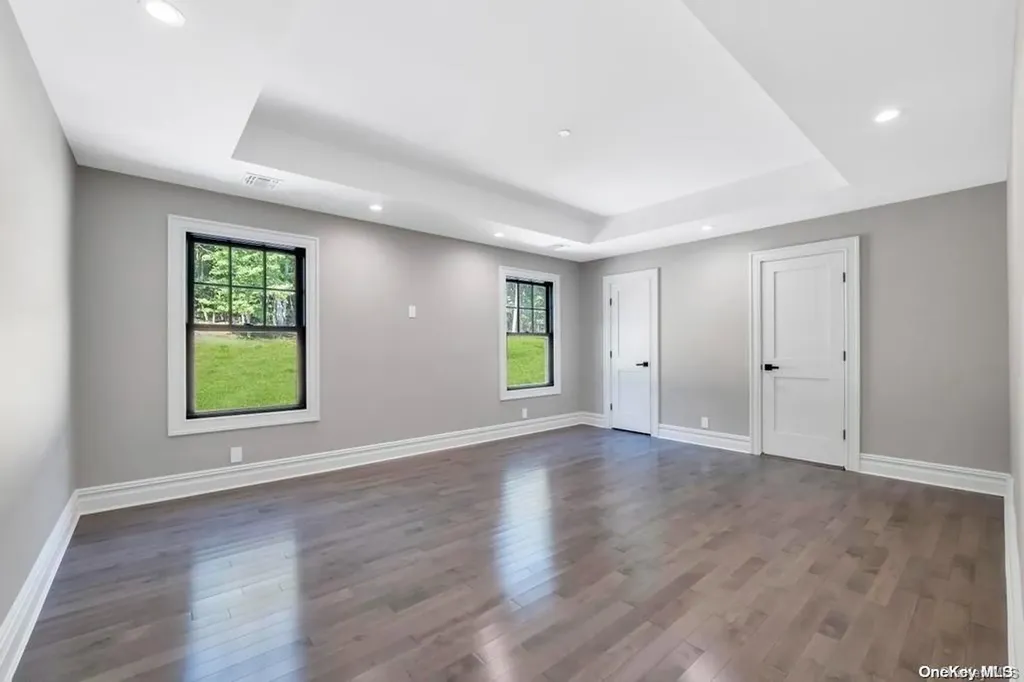 585 Old Bridge Road Northport NY 11768
