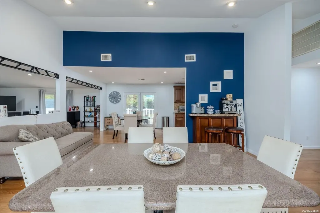 3 Ferrick Avenue Medford NY 11763