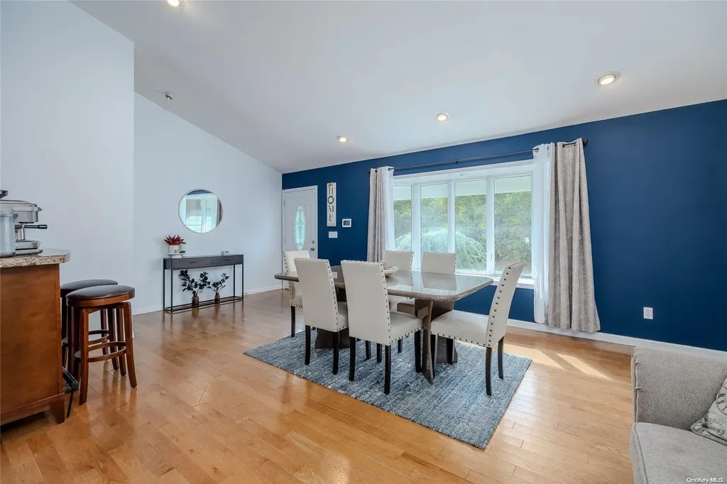 3 Ferrick Avenue Medford NY 11763