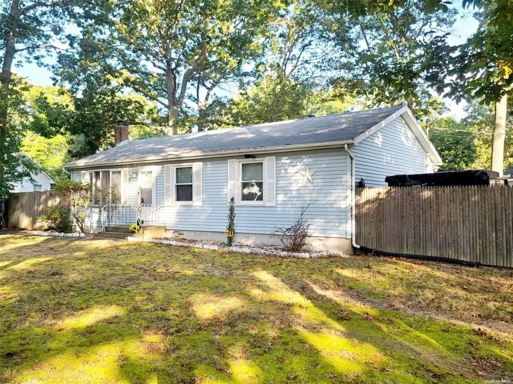 1 Edwards Road Mastic Beach NY 11951