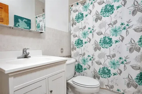 12 Bath Street Lido Beach NY 11561