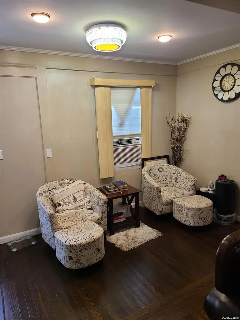 177 E Clinton Avenue Roosevelt NY 11575