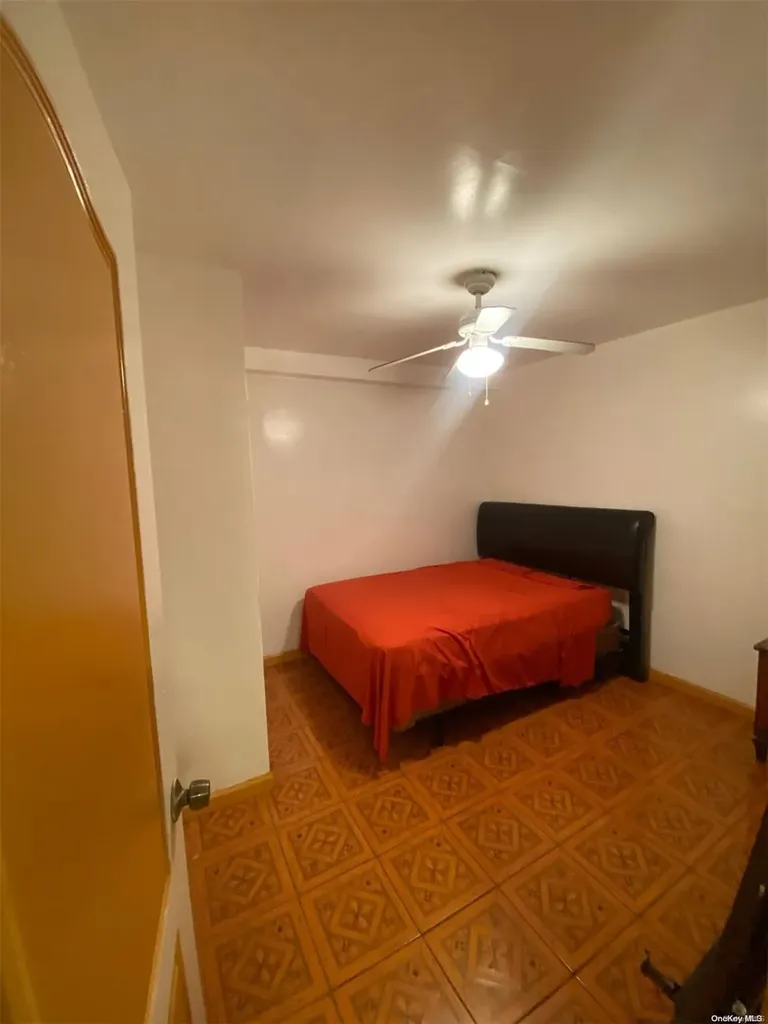 177 E Clinton Avenue Roosevelt NY 11575