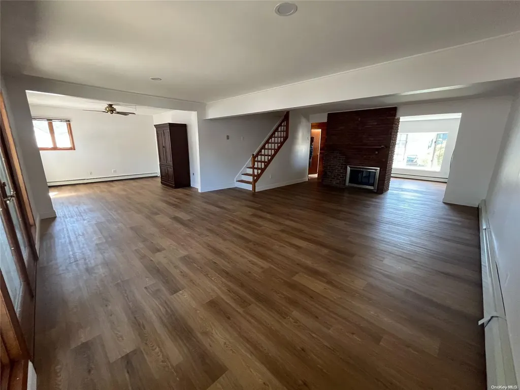 69 Blacksmith Road Levittown NY 11756