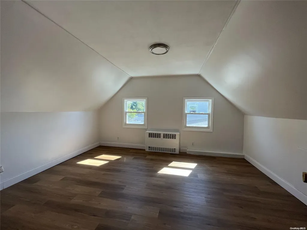 69 Blacksmith Road Levittown NY 11756