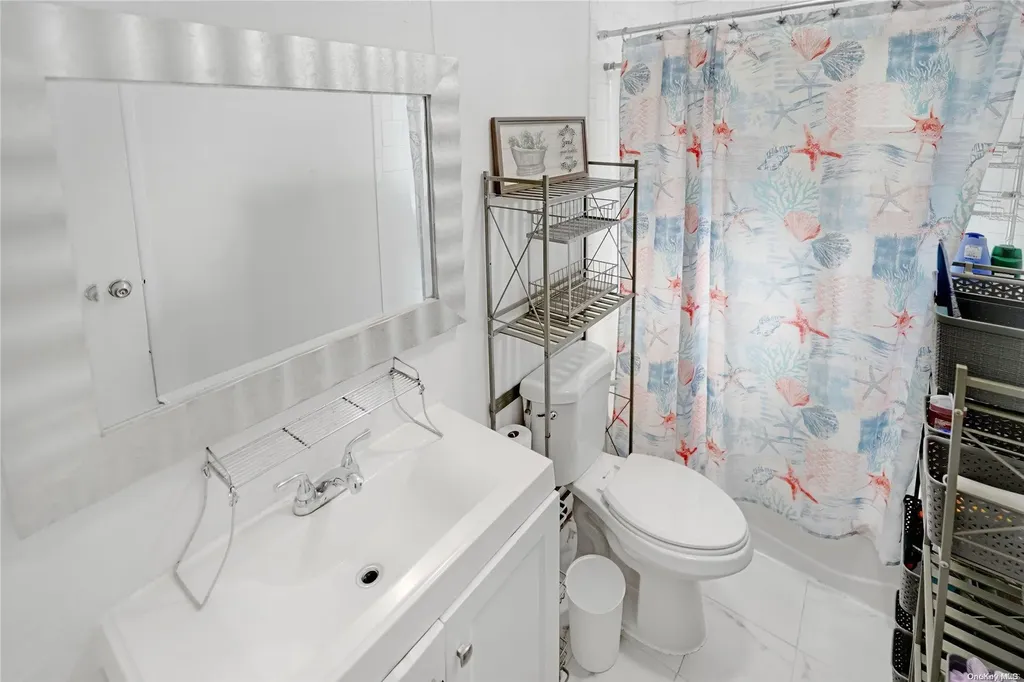 305 3rd Street Lindenhurst NY 11757