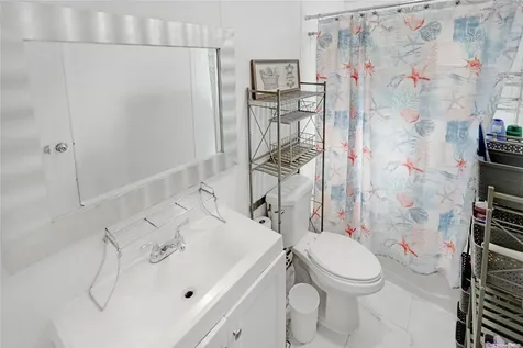 305 3rd Street Lindenhurst NY 11757