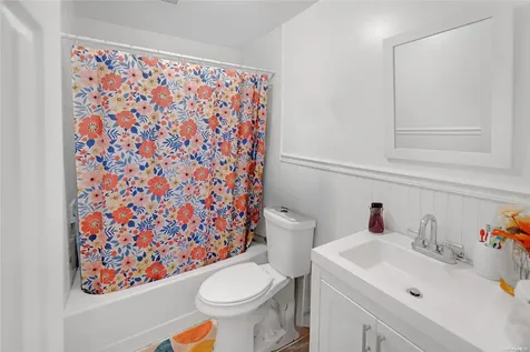 305 3rd Street Lindenhurst NY 11757