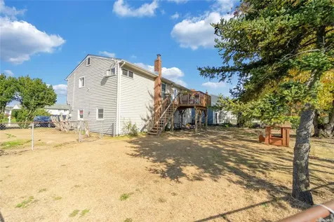 305 3rd Street Lindenhurst NY 11757