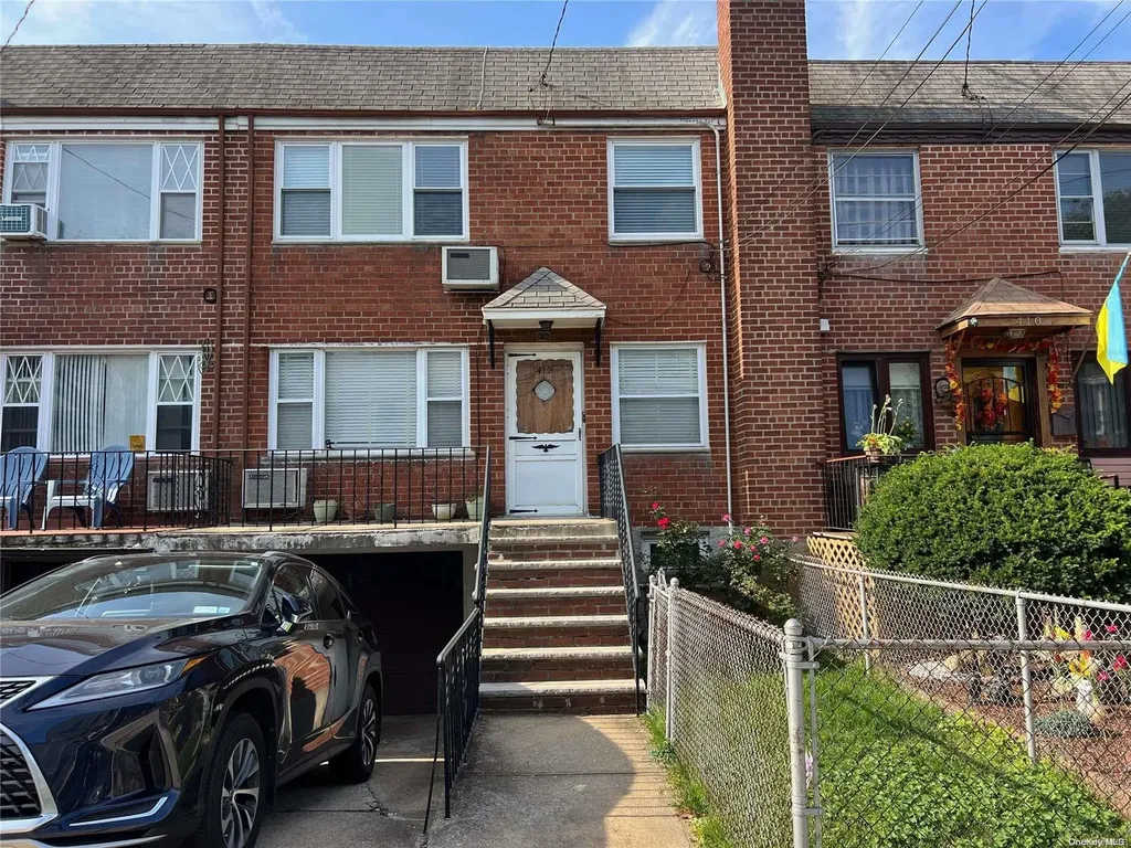 412 Fairview Avenue Ridgewood NY 11385