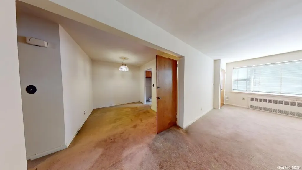 412 Fairview Avenue Ridgewood NY 11385