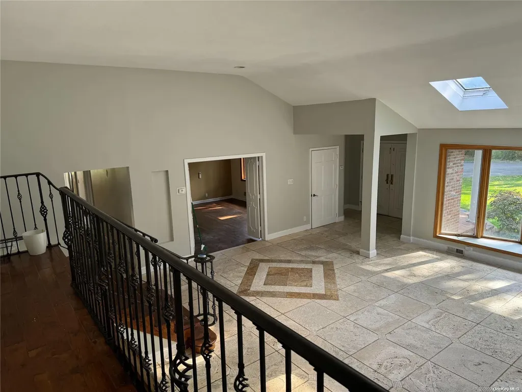 131 Hicks Lane Kings Point NY 11024