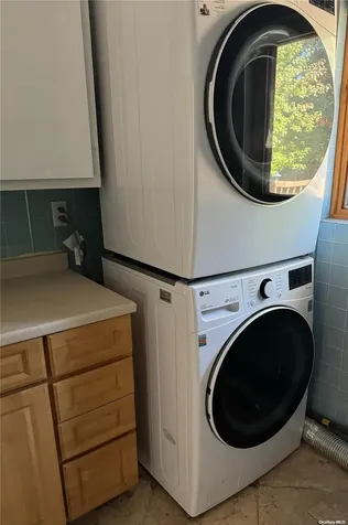 131 Hicks Lane Kings Point NY 11024
