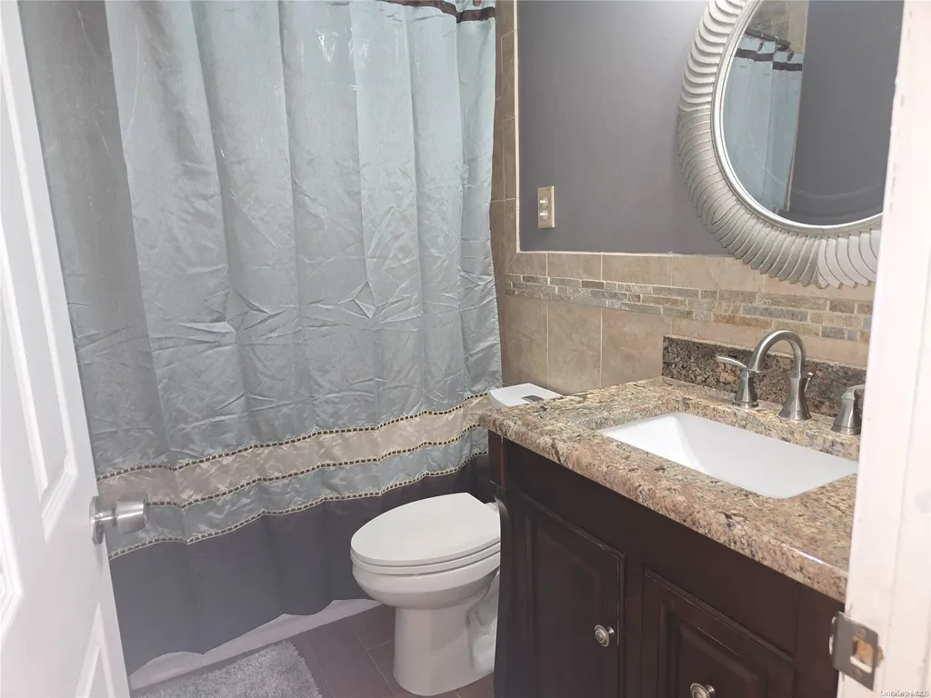 20 Shady Lane Coram NY 11727