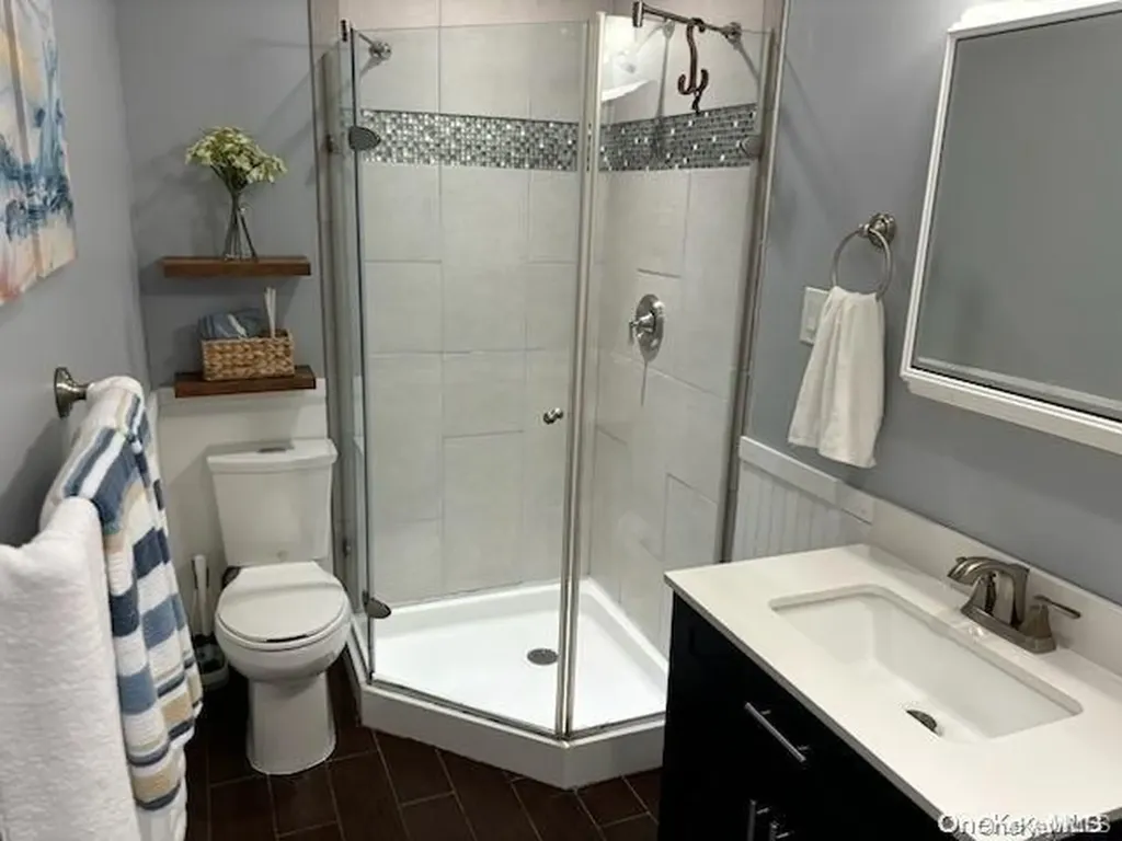 20 Shady Lane Coram NY 11727
