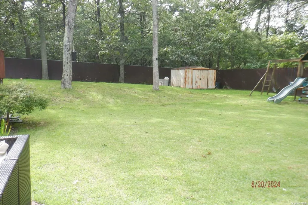 20 Shady Lane Coram NY 11727