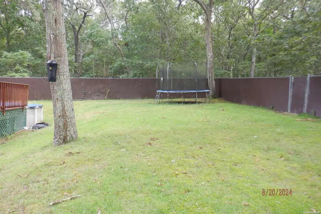 20 Shady Lane Coram NY 11727