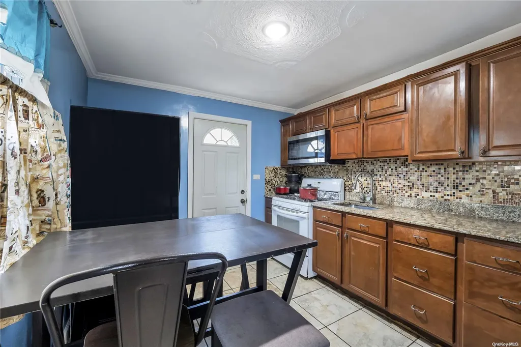 28 E Locust Street Central Islip NY 11722
