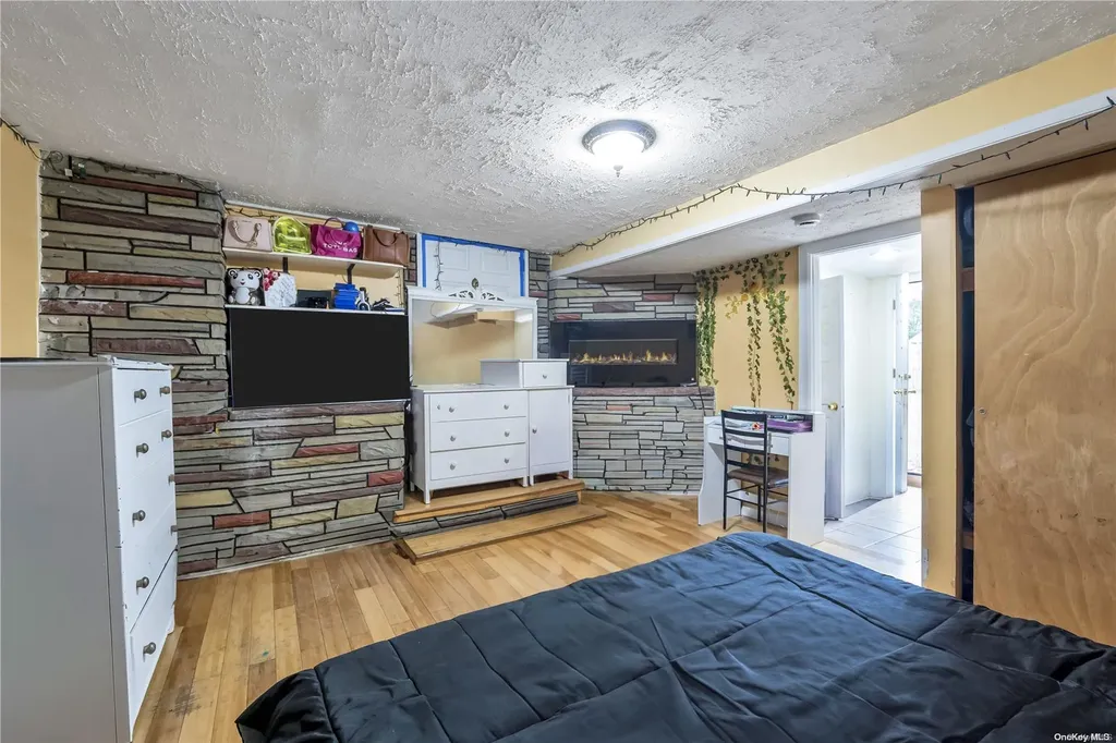 28 E Locust Street Central Islip NY 11722