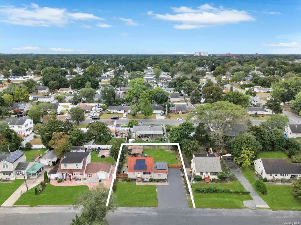 28 E Locust Street Central Islip NY 11722
