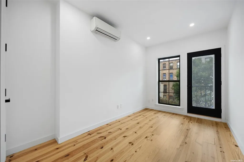 583 Putnam Avenue Brooklyn NY 11221